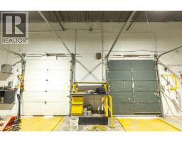 8323 Dover Center Line, Chatham Kent, ON N0P1L0 Photo 6