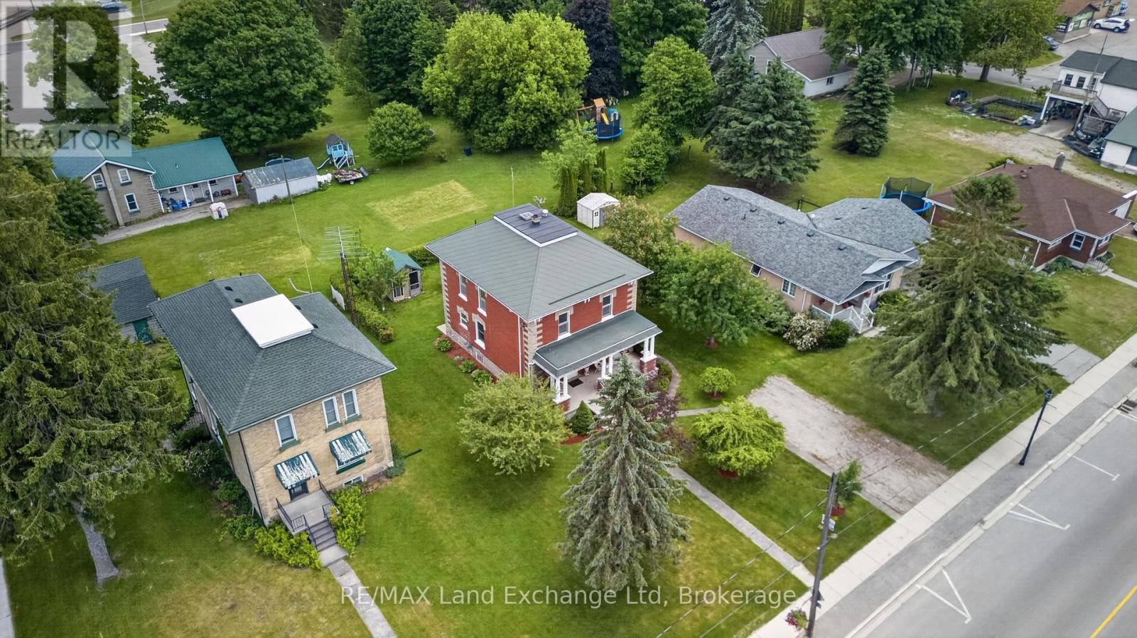 484 QUEEN STREET - 39