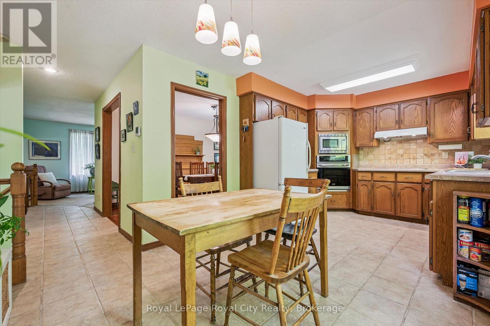 18 MCELDERRY ROAD - 13