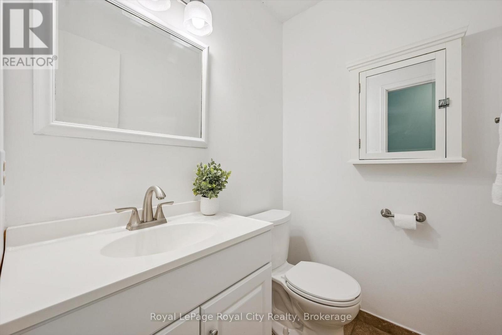 18 MCELDERRY ROAD - 23