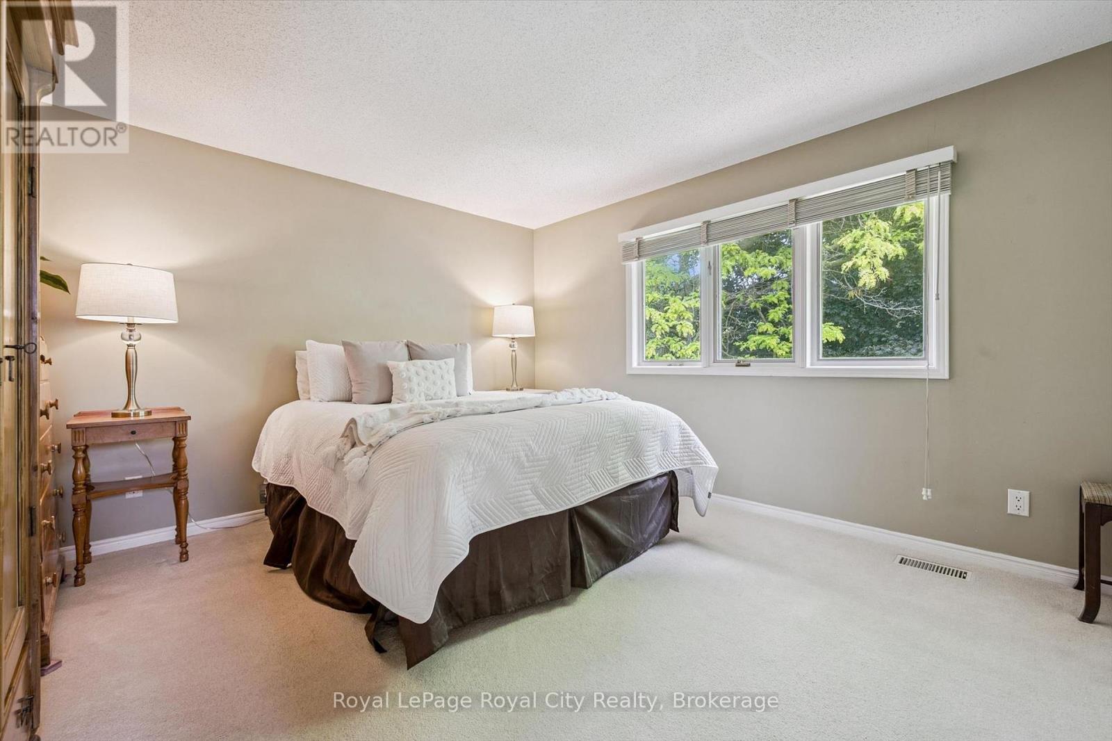 18 MCELDERRY ROAD - 24