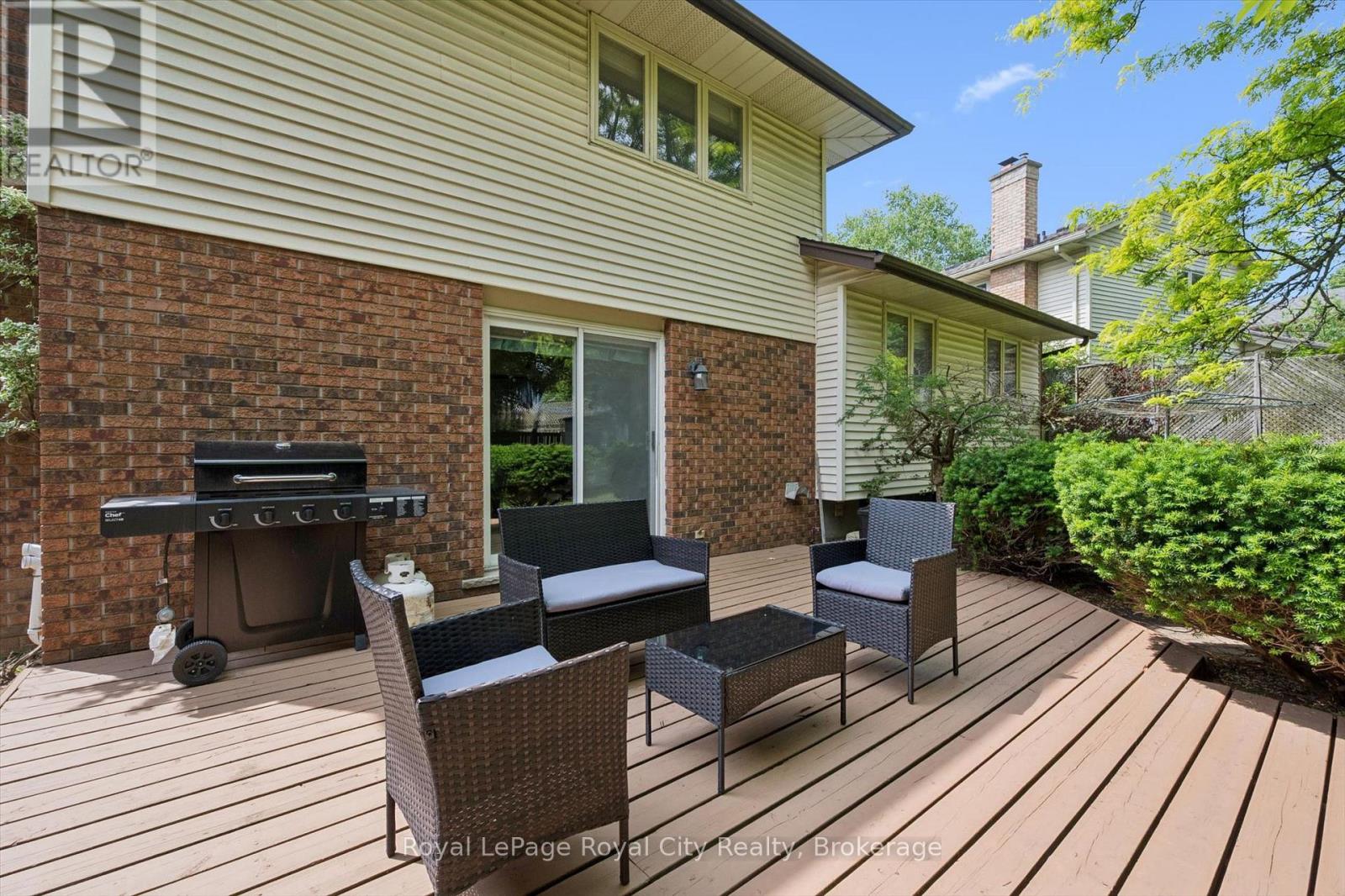 18 MCELDERRY ROAD - 40