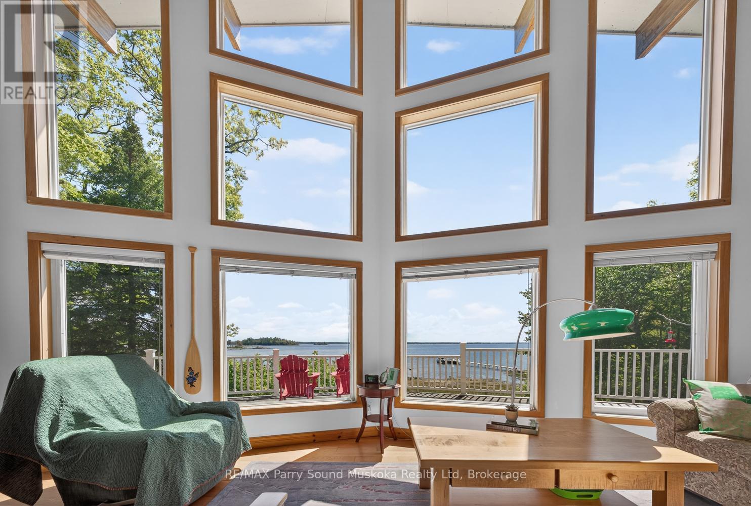 53 SANDY ISLAND - Image 14