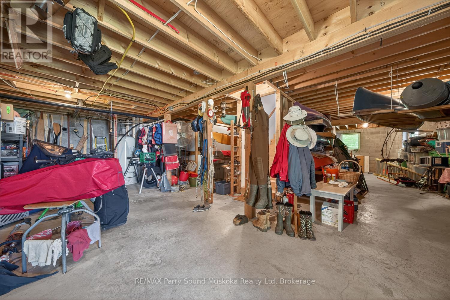 53 SANDY ISLAND - Image 49