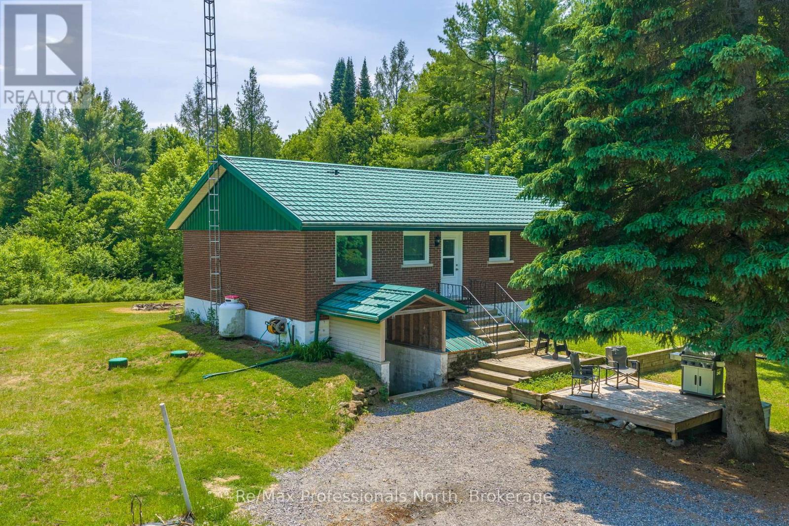 163 ROSE LAKE ROAD - 1
