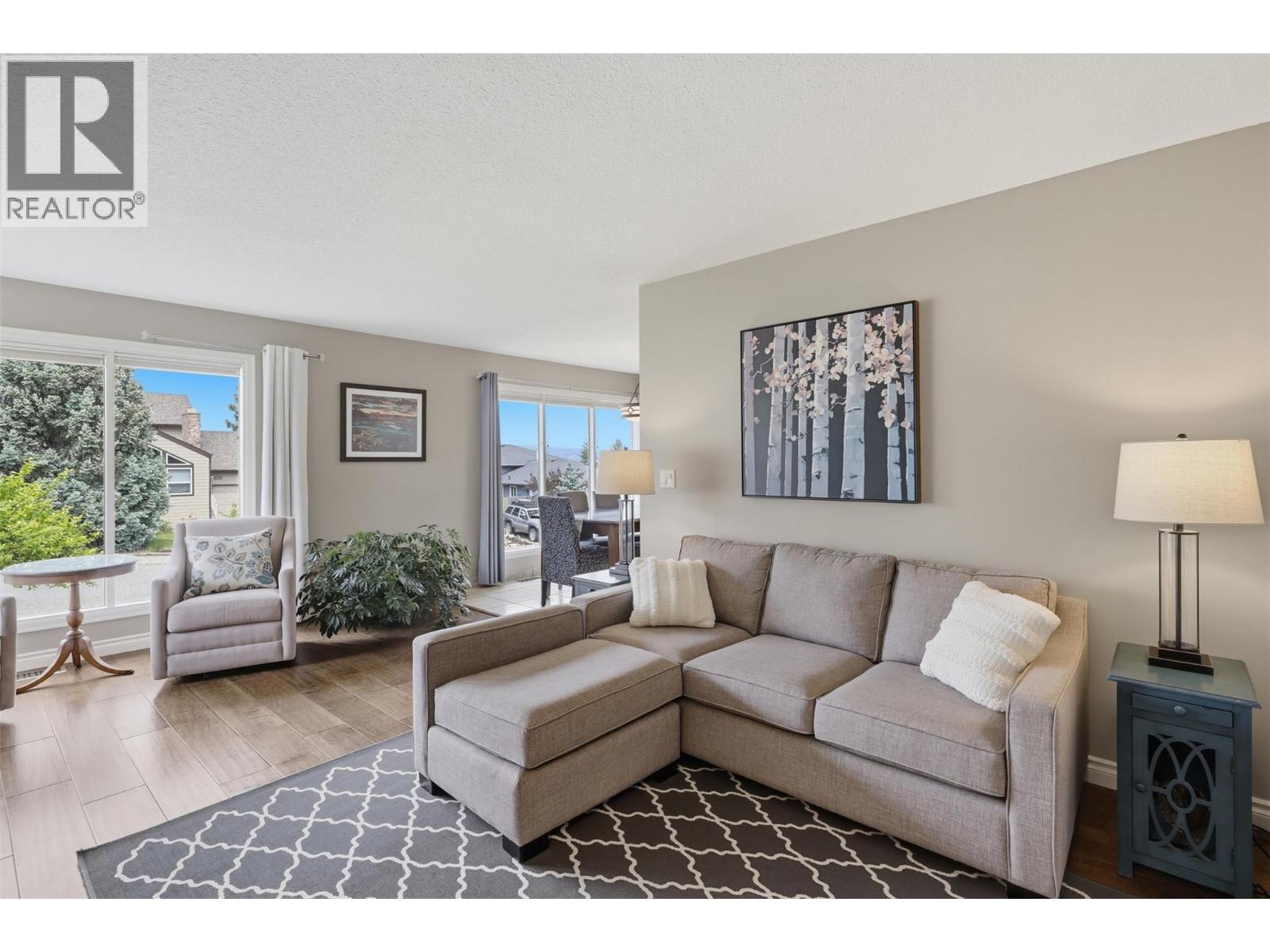 2057 Hampshire Drive - 9