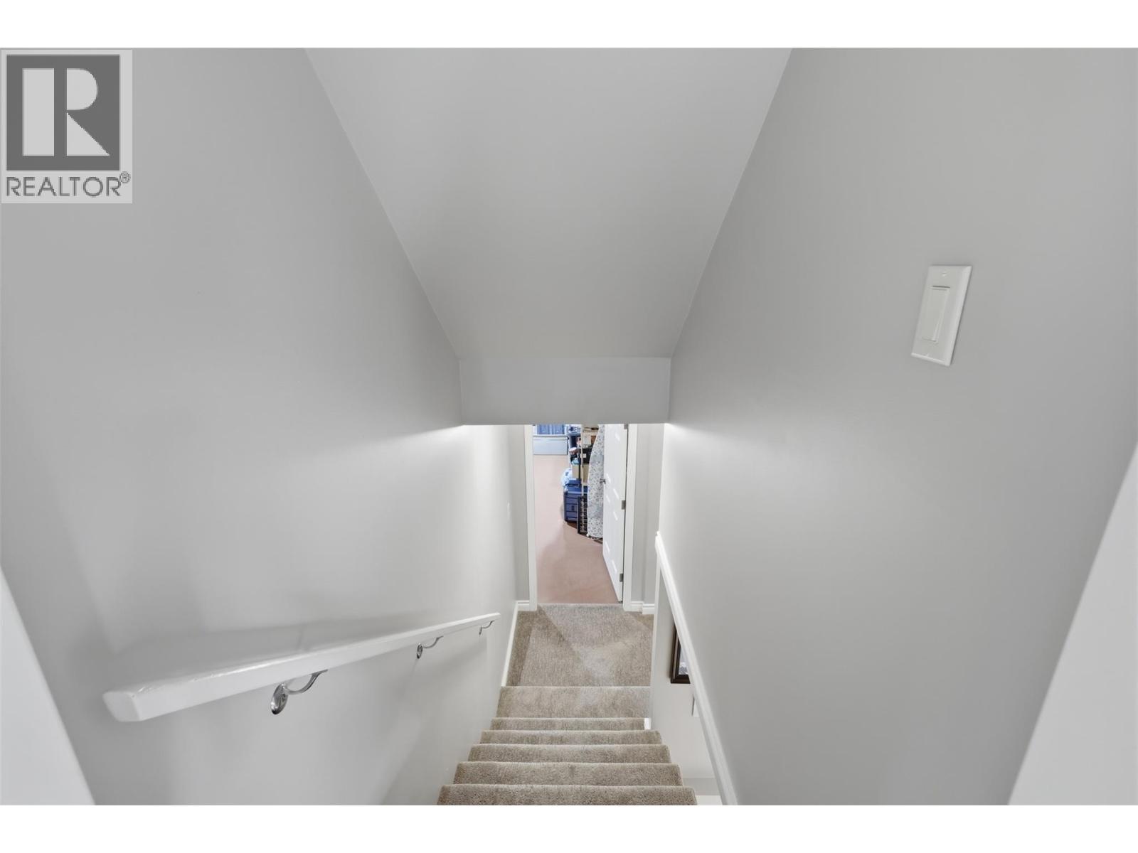 2057 Hampshire Drive - 58