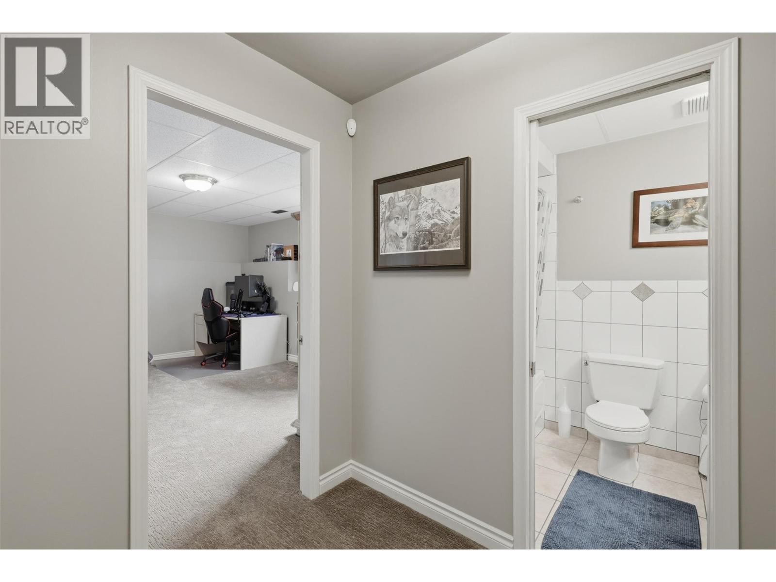 2057 Hampshire Drive - 65