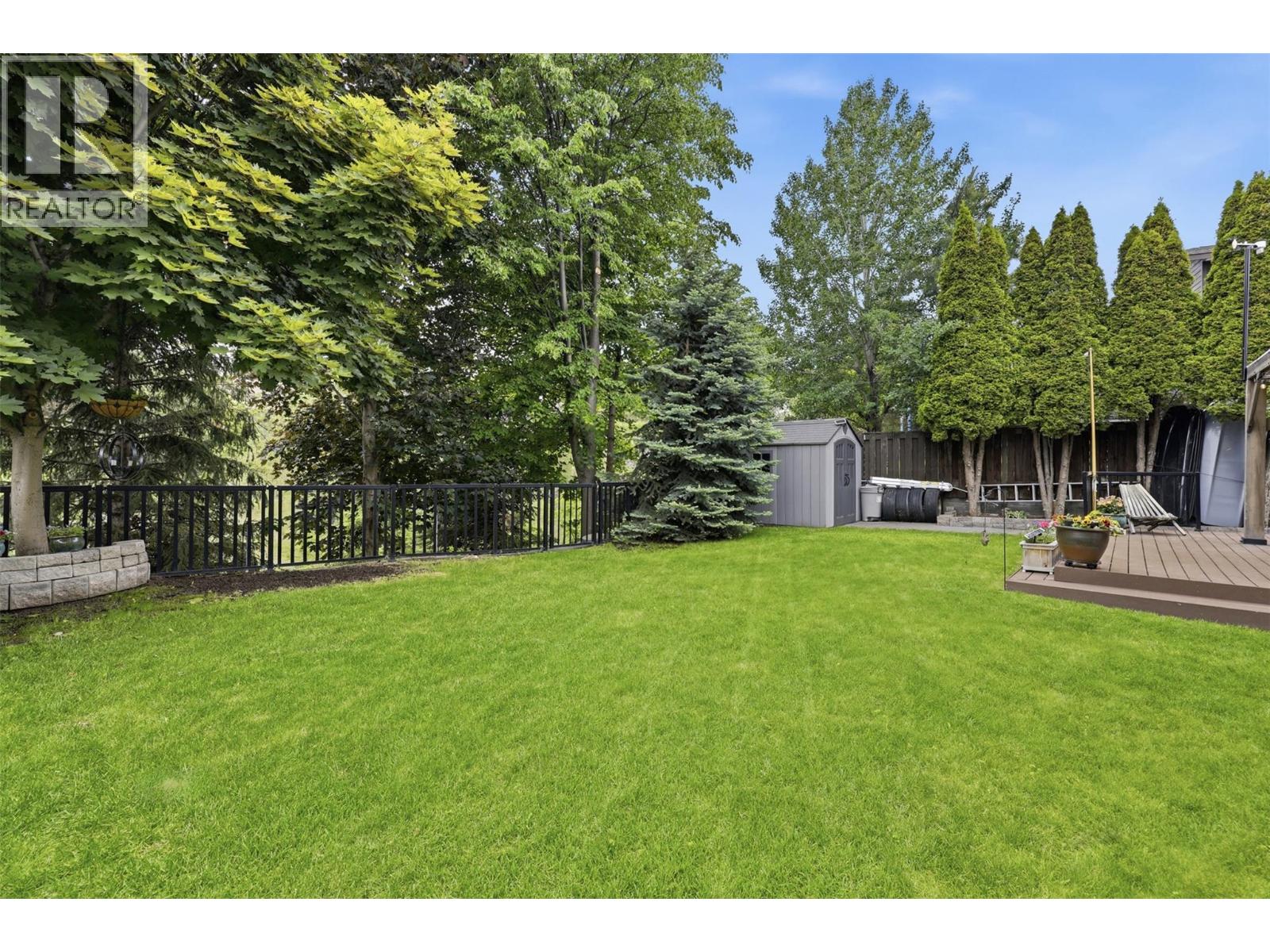 2057 Hampshire Drive - 55