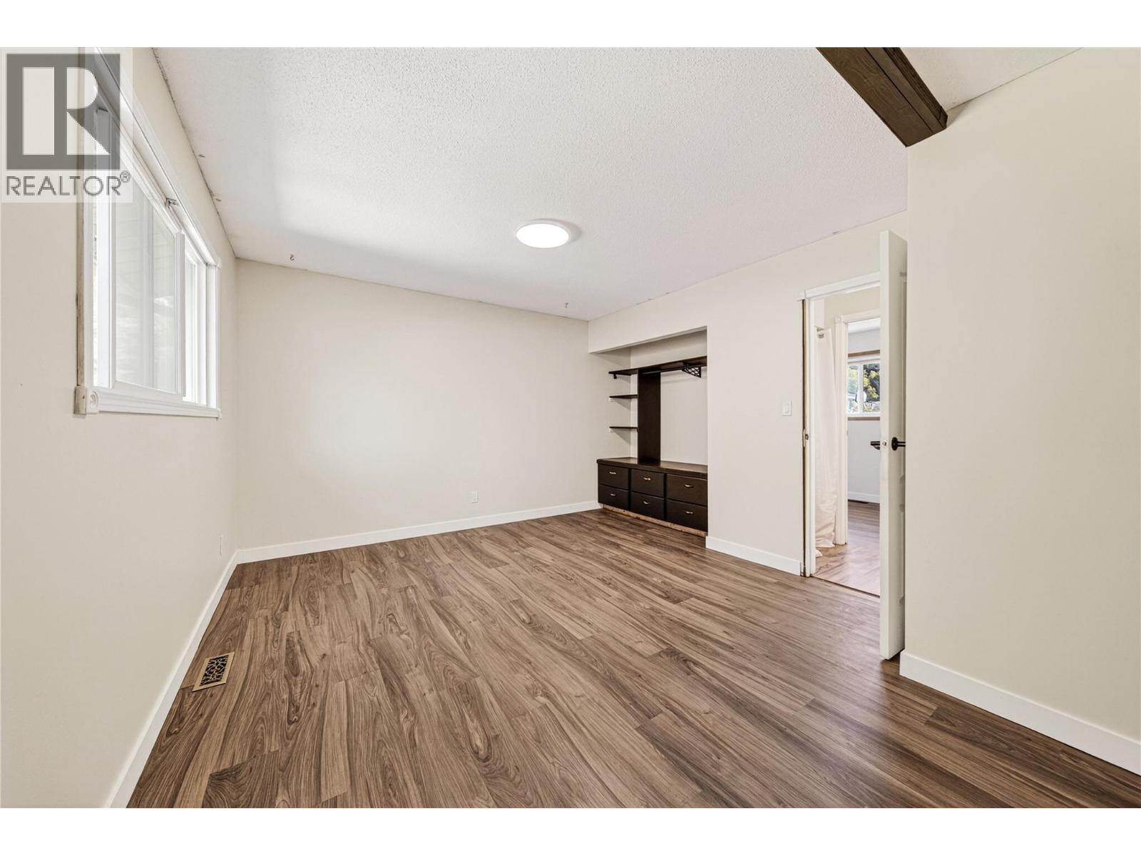 311 Red Cedar Drive - 14