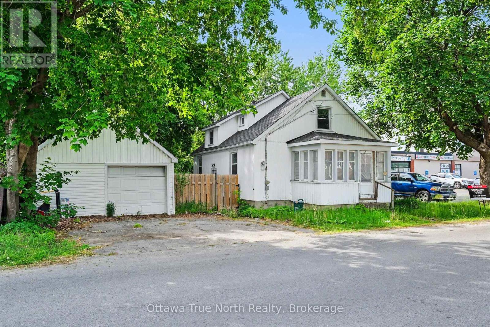 108 MALEY STREET - 3