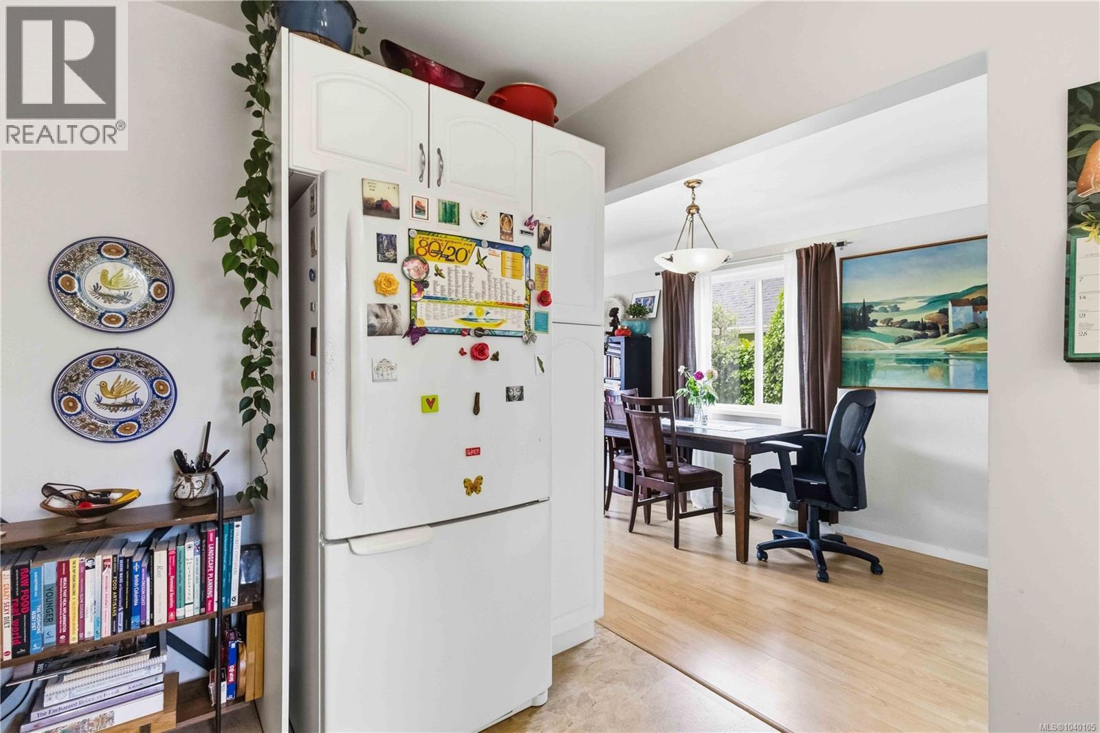 2512 Shakespeare St - 13