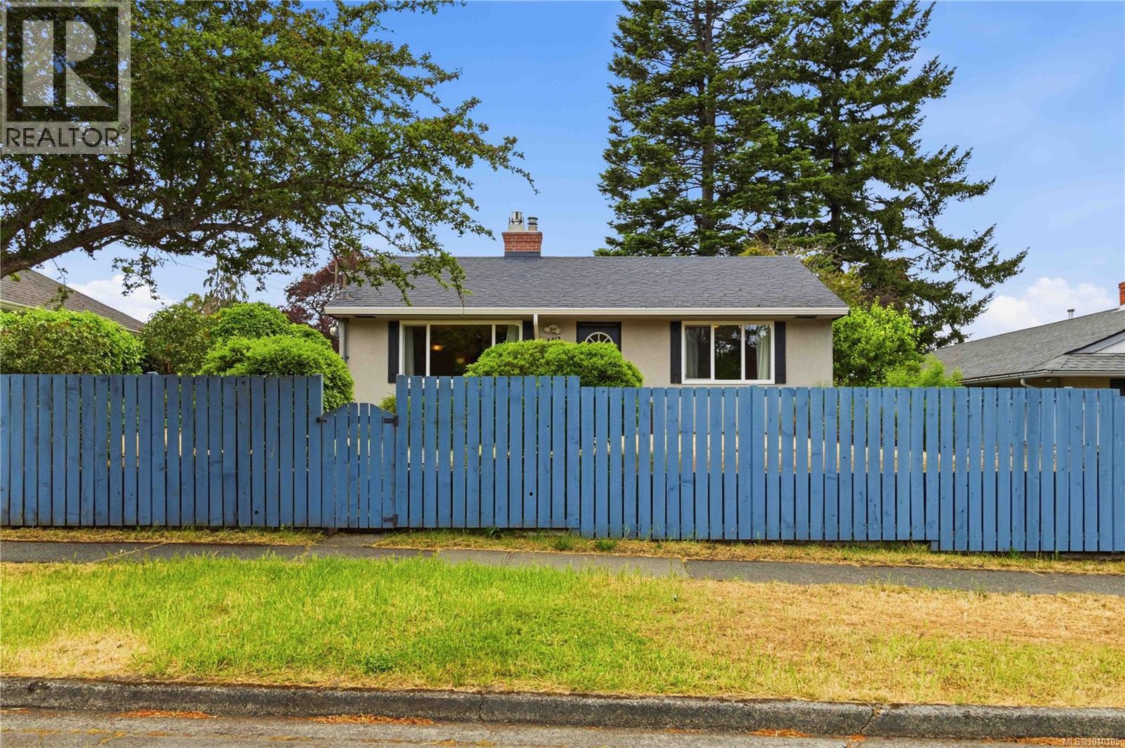 2512 Shakespeare St - 29