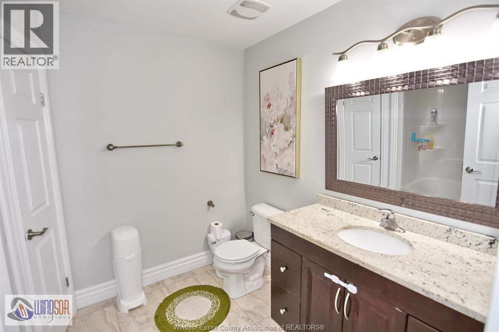 4759 PERIWINKLE CRESCENT - 24