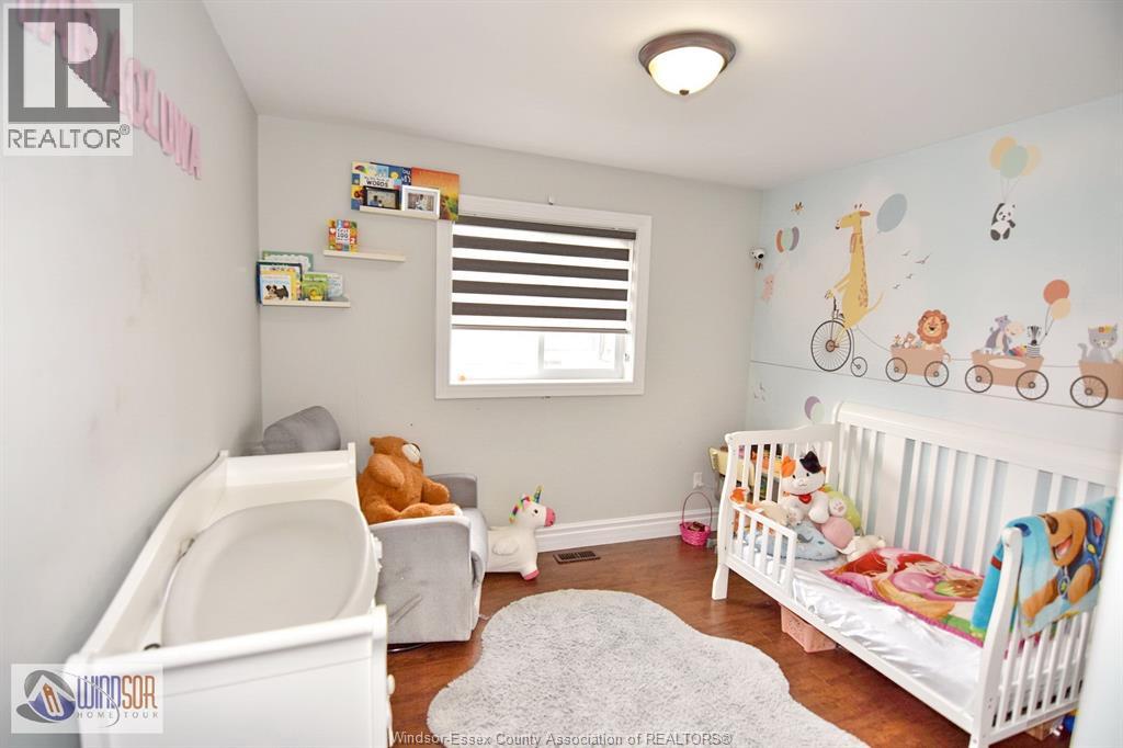 4759 PERIWINKLE CRESCENT - 26