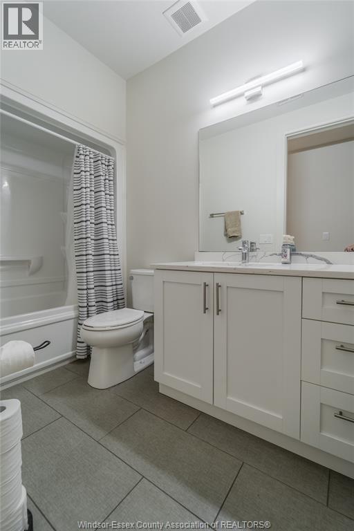 #101 233 Watson AVENUE - 23