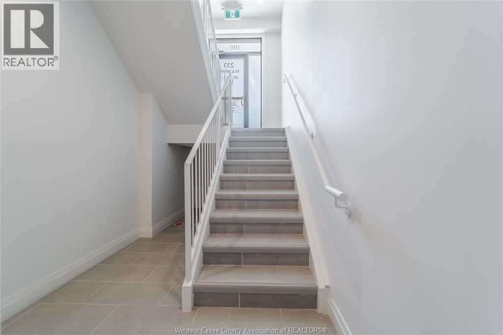 #101 233 Watson AVENUE - 27