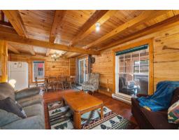 41g Ch. Des Cabines De La Chute, Mansfield Et Pontefract, QC J0X1R0 Photo 15