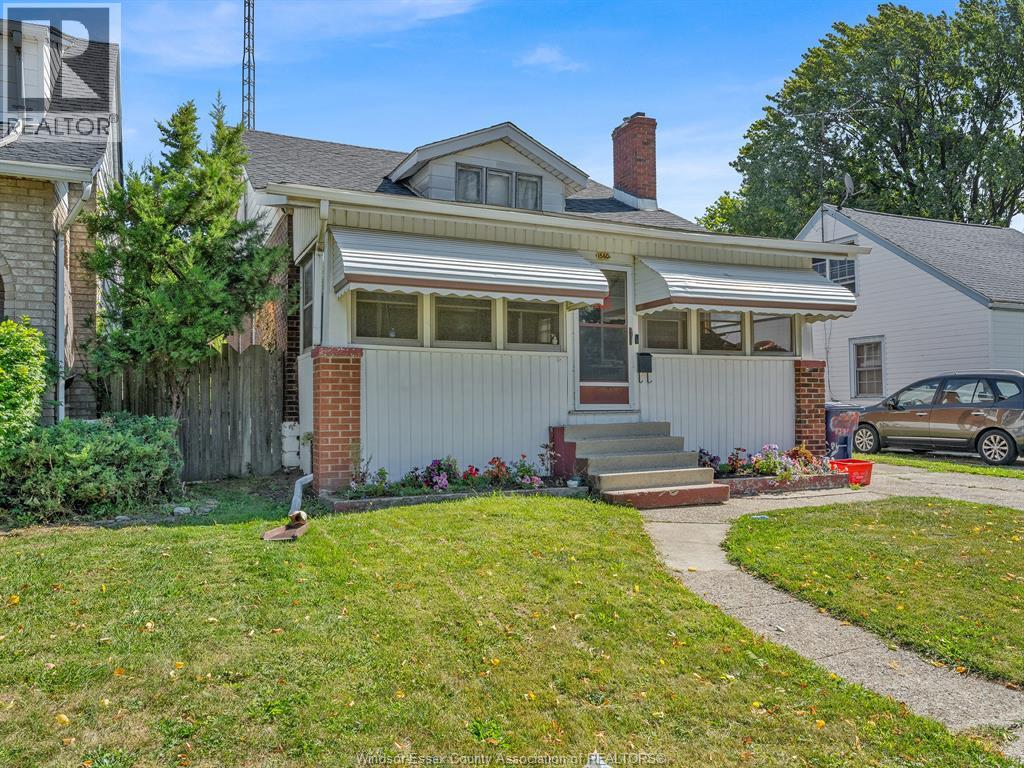 1560 JANETTE AVENUE - 24