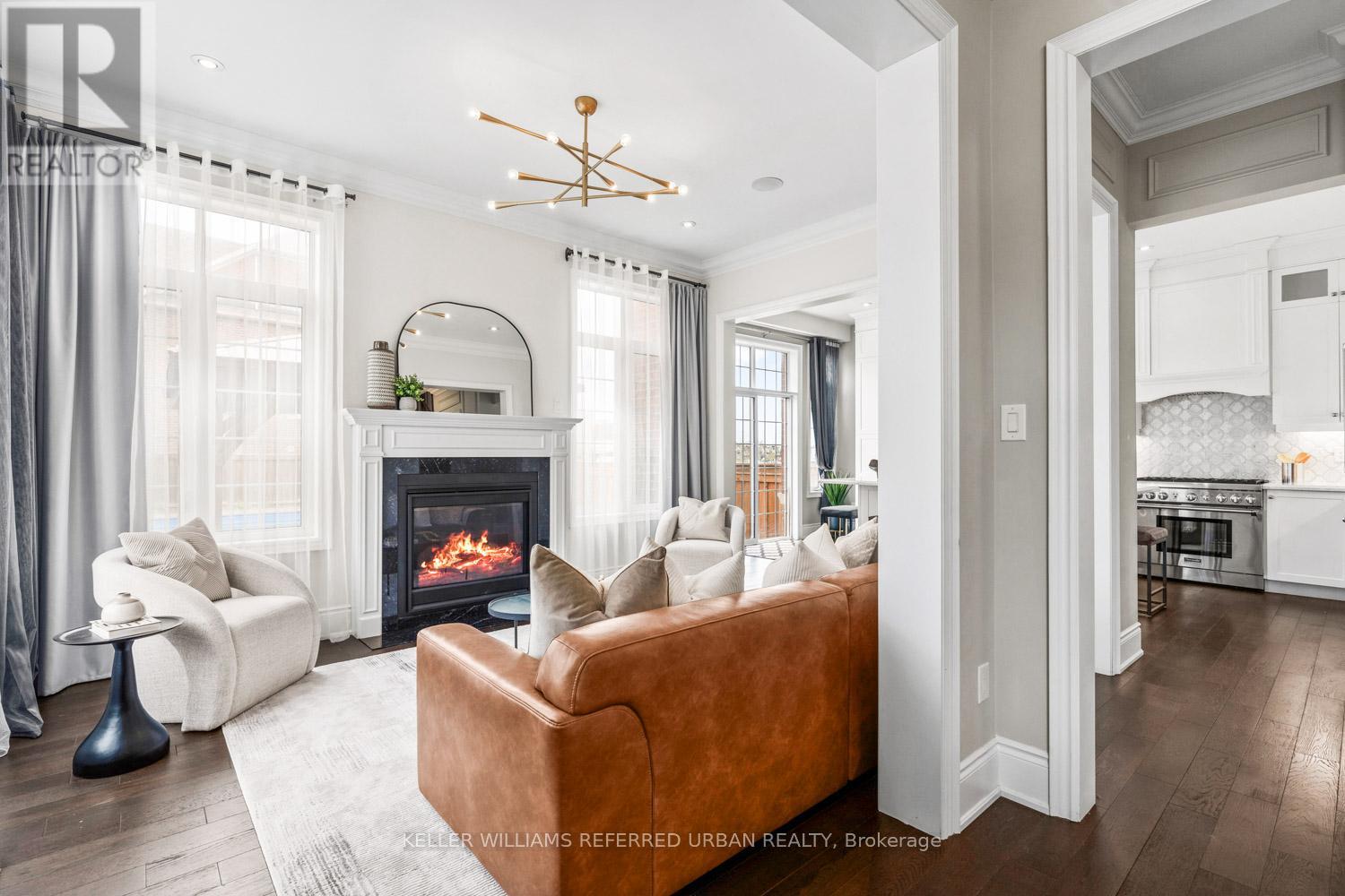 79 CHAIWOOD COURT - 16