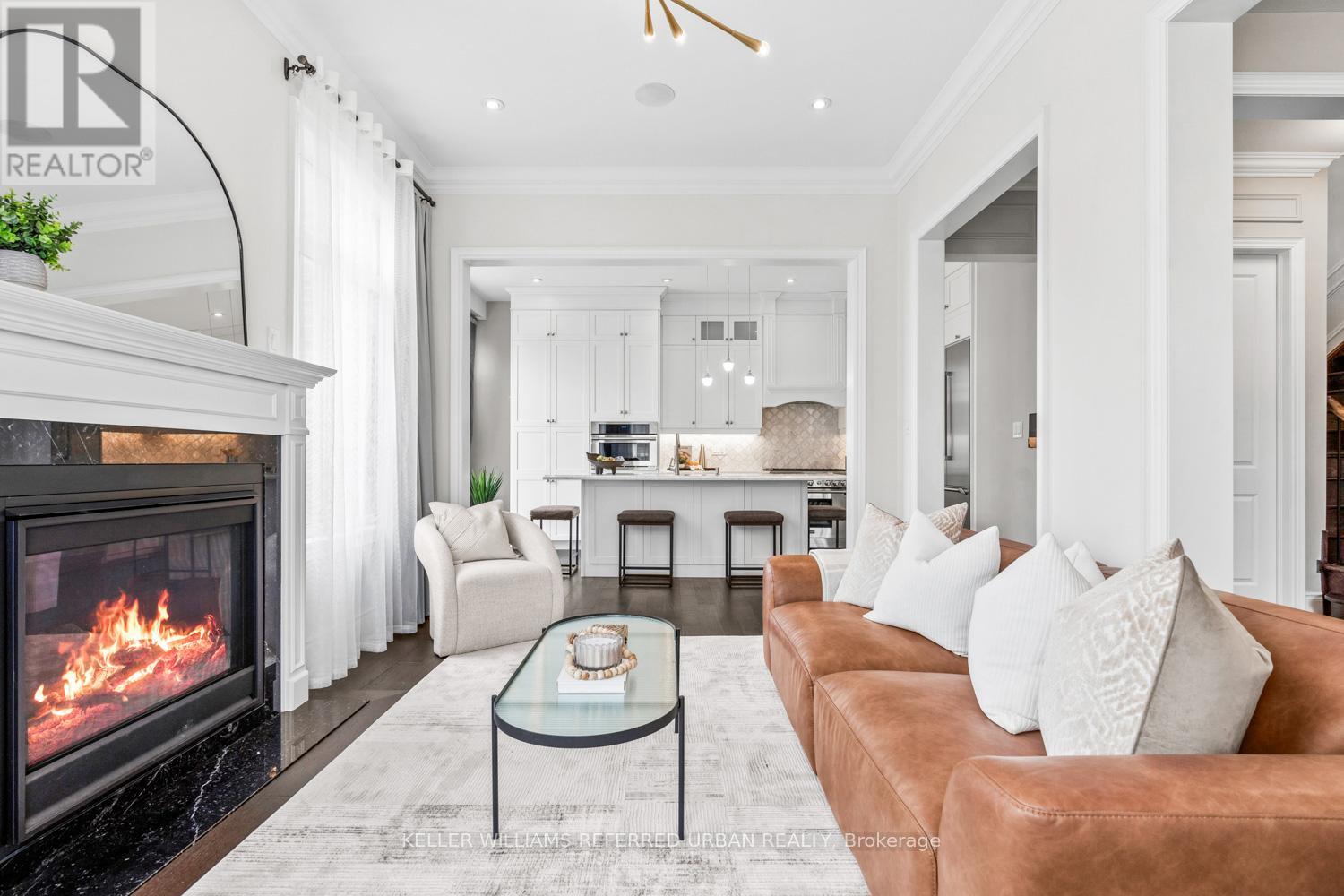 79 CHAIWOOD COURT - 18