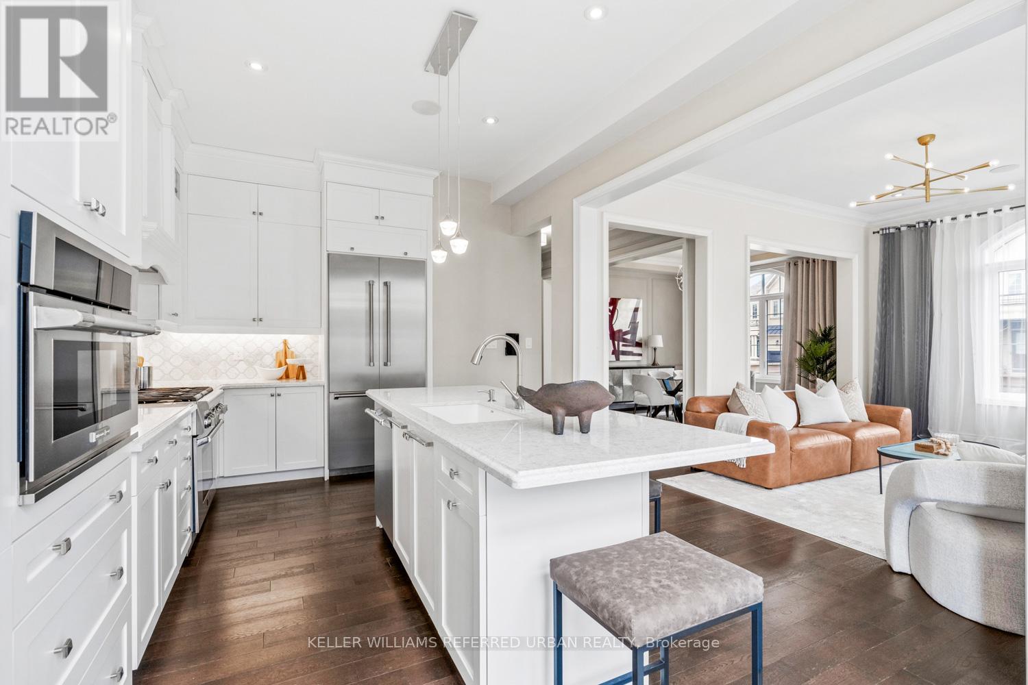 79 CHAIWOOD COURT - 22
