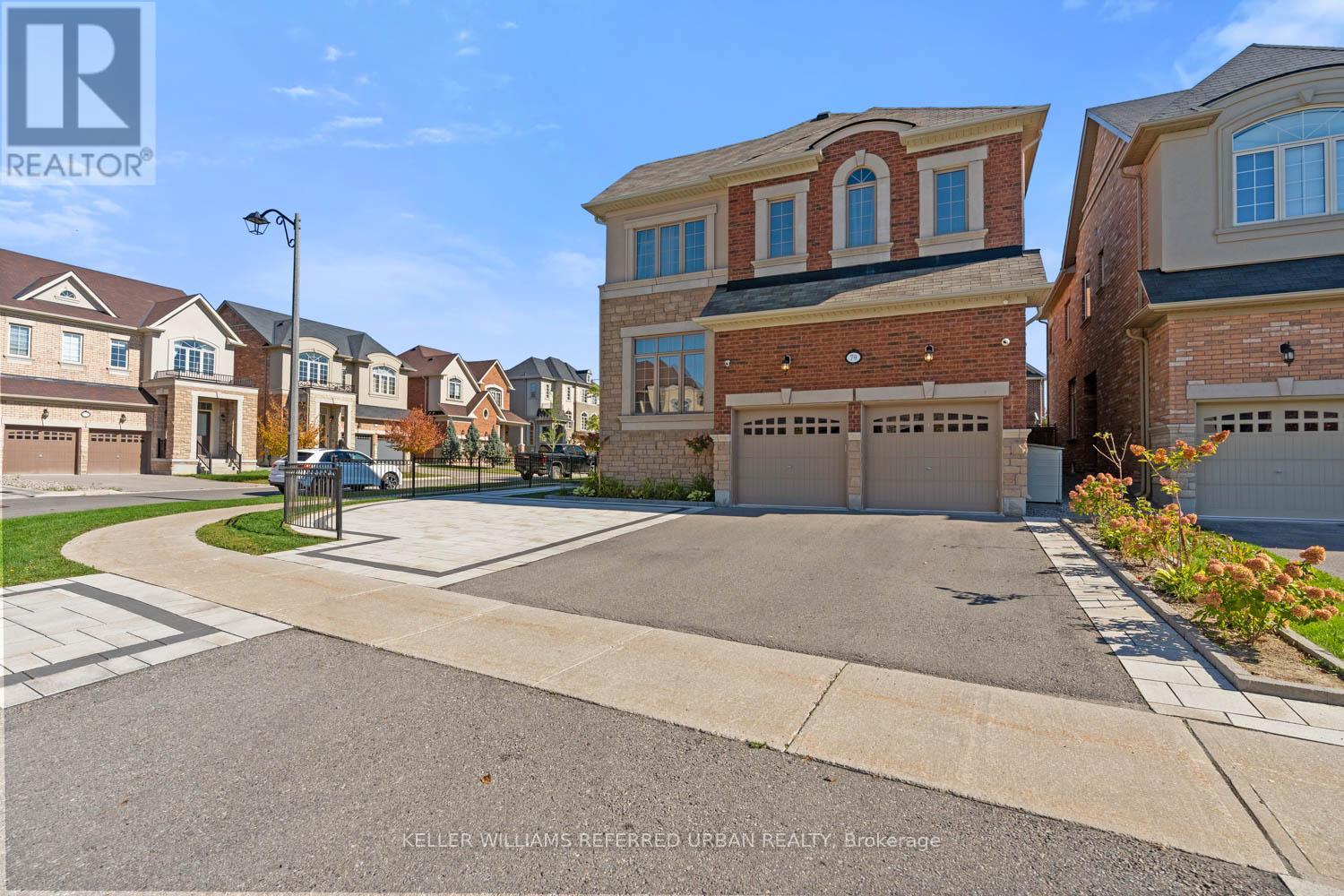 79 CHAIWOOD COURT - 17