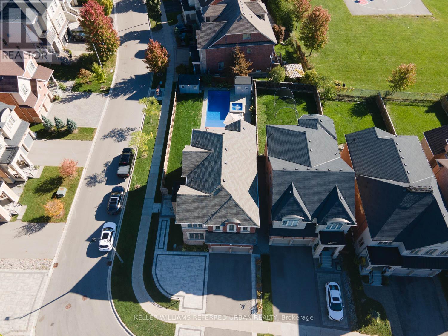 79 CHAIWOOD COURT - 11