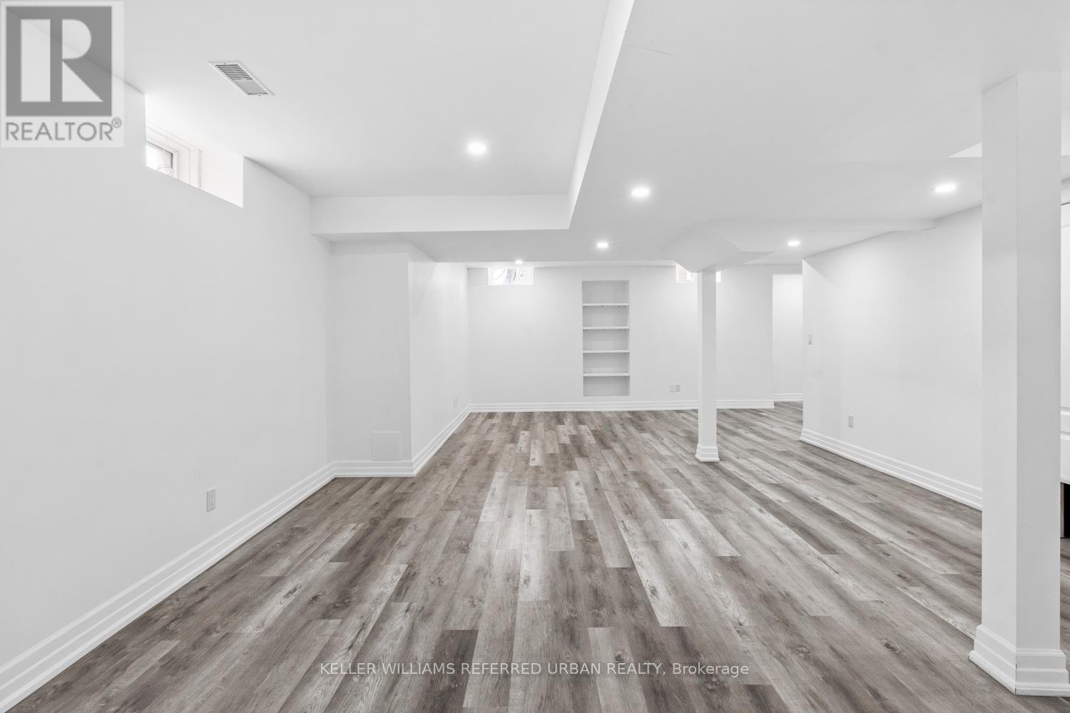 79 CHAIWOOD COURT - 45