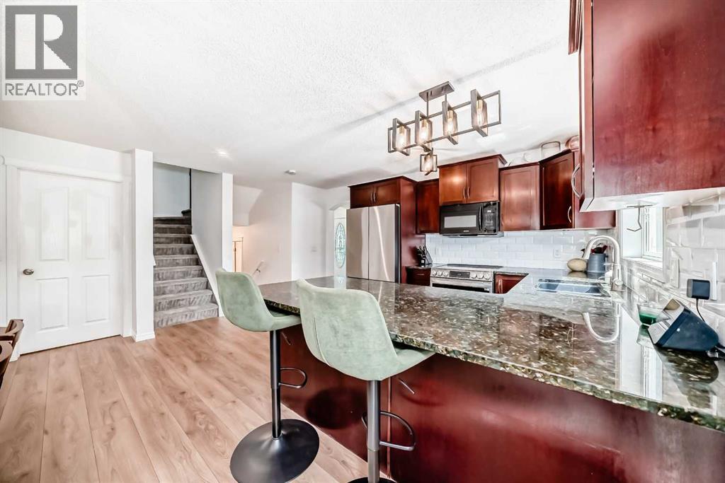 21 Mckinnon Street NW — photo 13