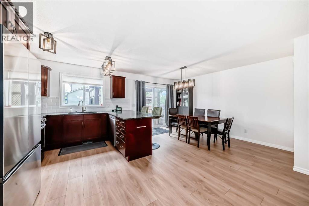 21 Mckinnon Street NW — photo 11