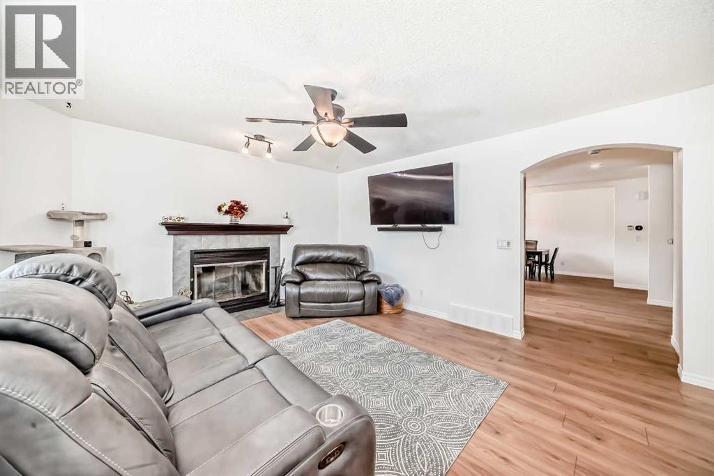 21 Mckinnon Street NW — photo 15