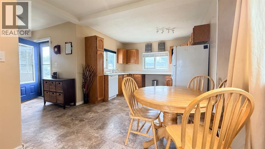 5301 51 Street — photo 14