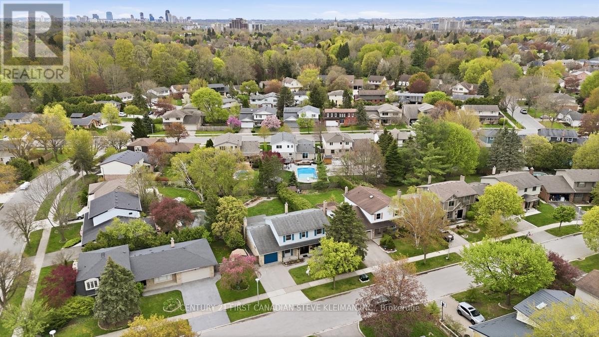 76 SPENCER CRESCENT - 3