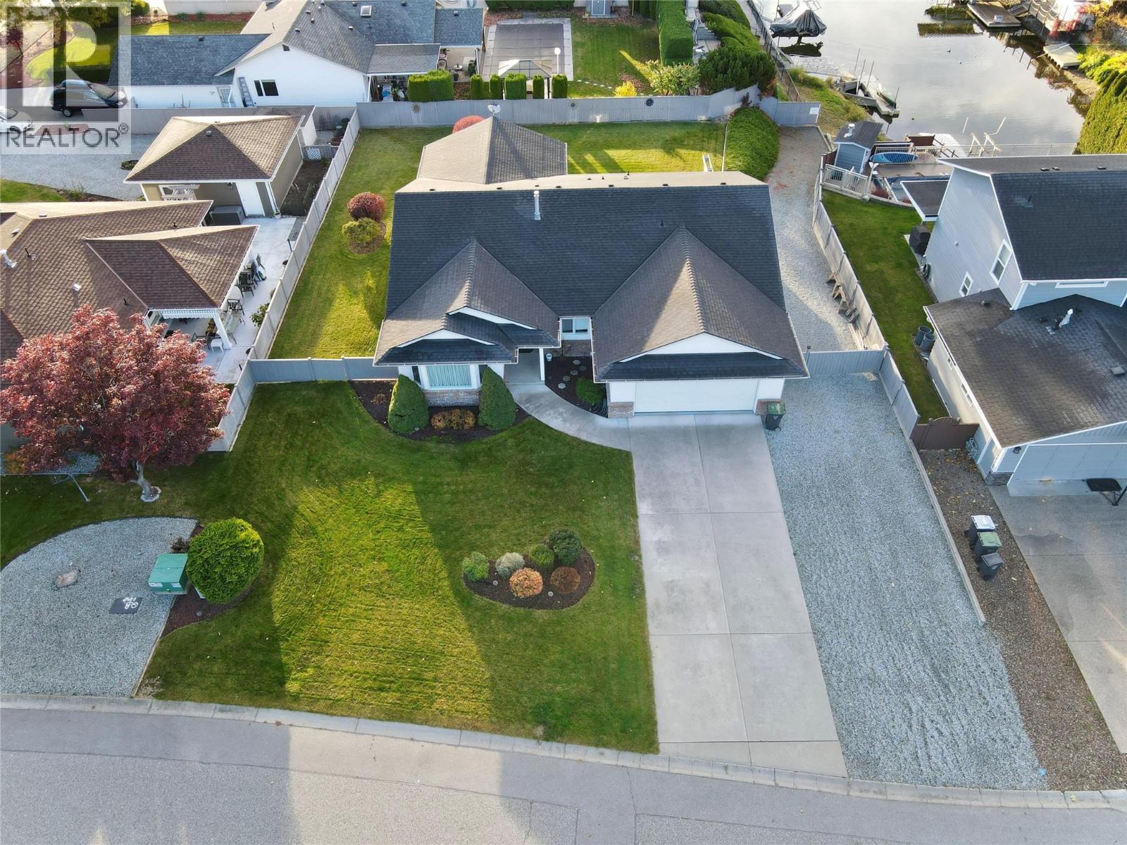  1693 Newport Road, West Kelowna