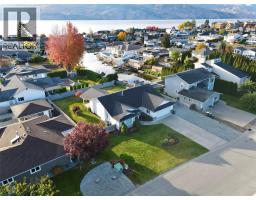  1693 Newport Road, West Kelowna