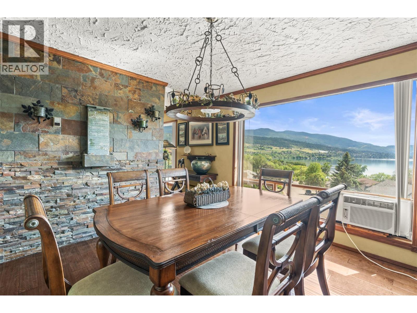 9015 Russet Drive - 12