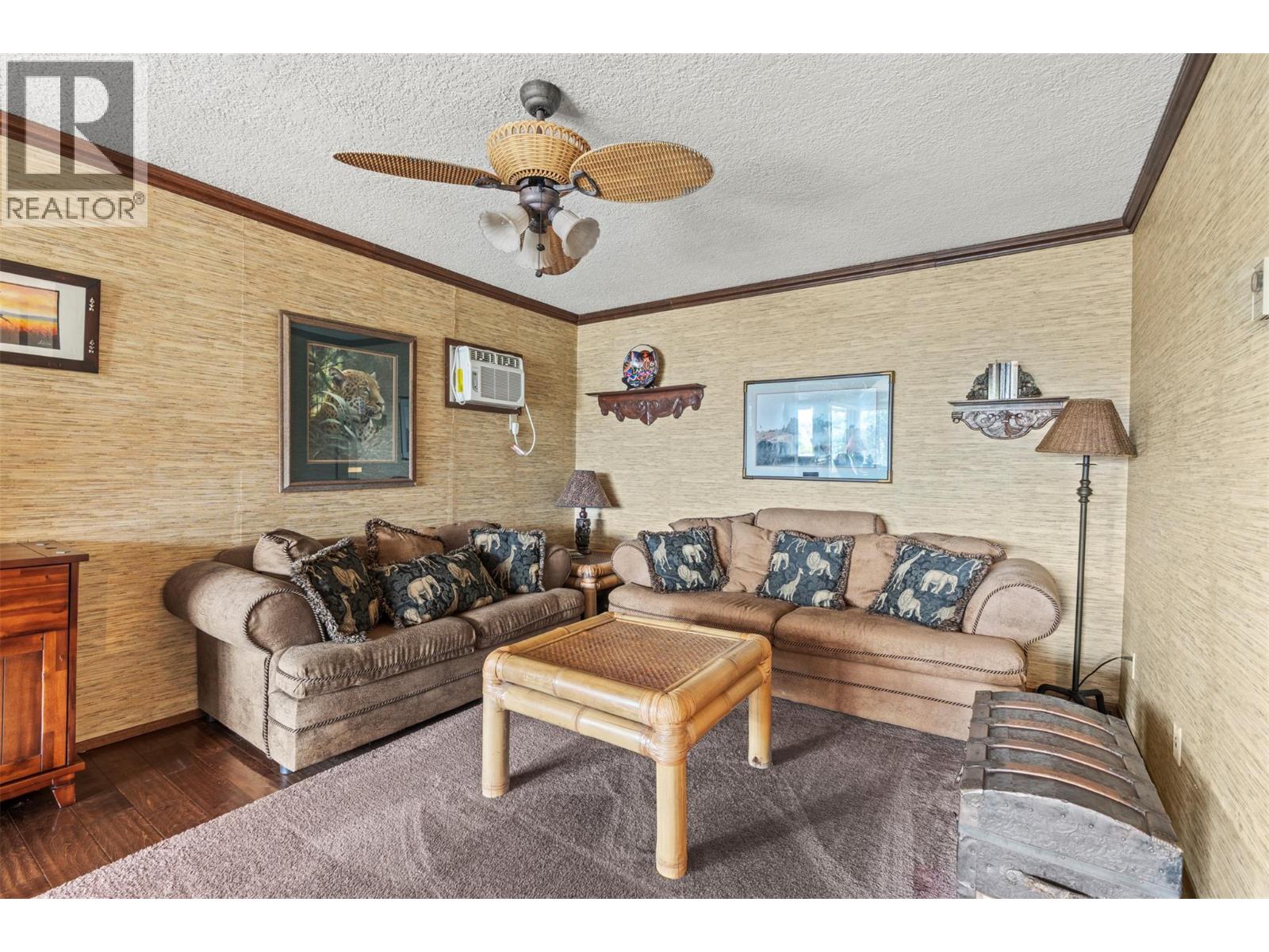 9015 Russet Drive - 16