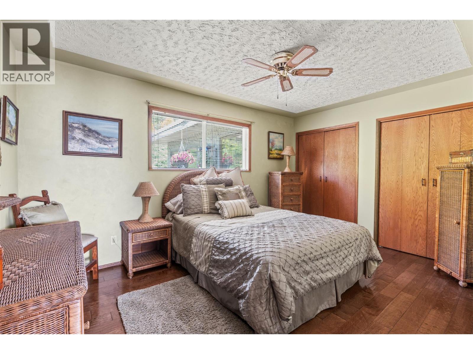 9015 Russet Drive - 27