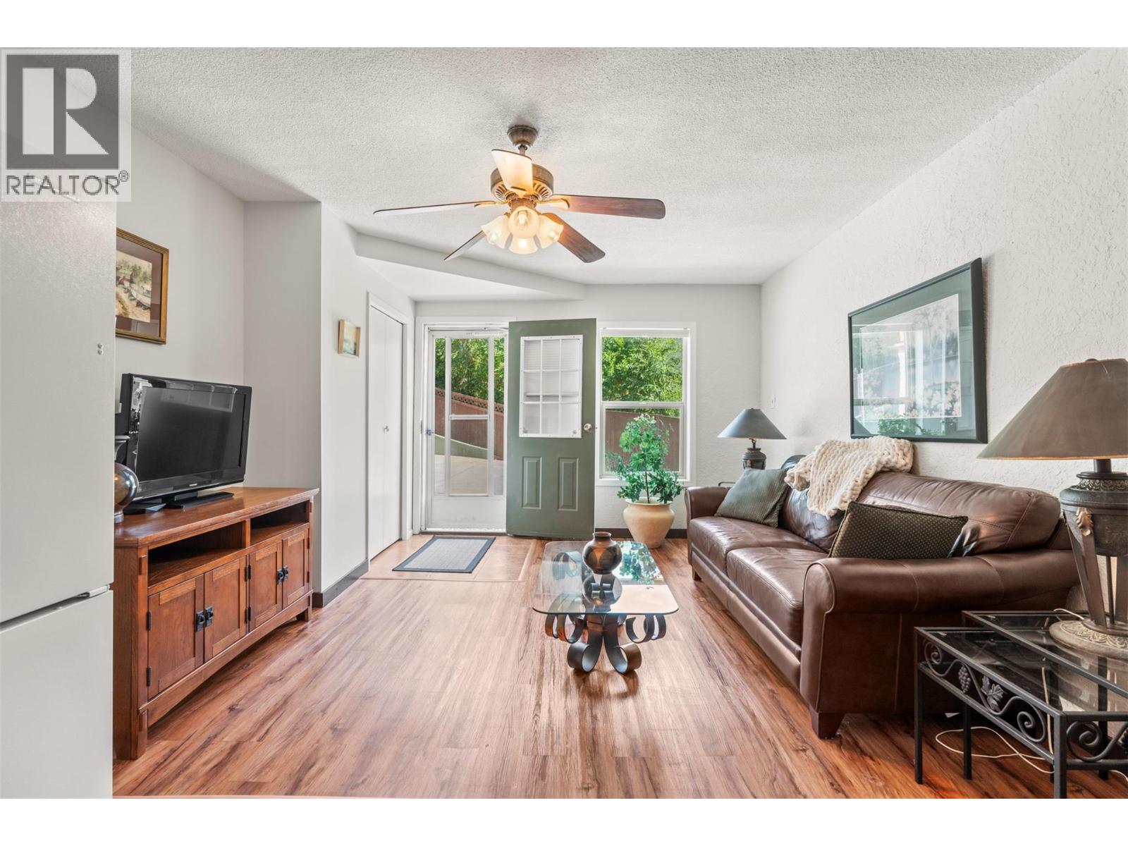 9015 Russet Drive - 34