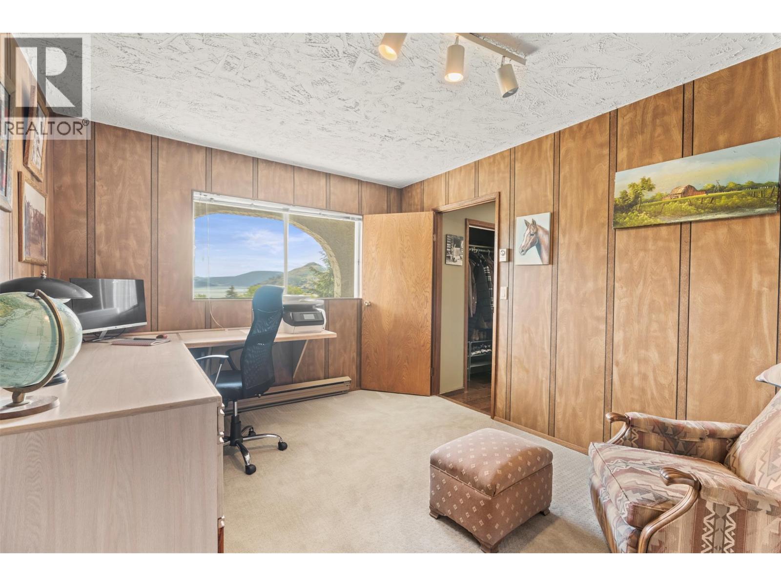 9015 Russet Drive - 44
