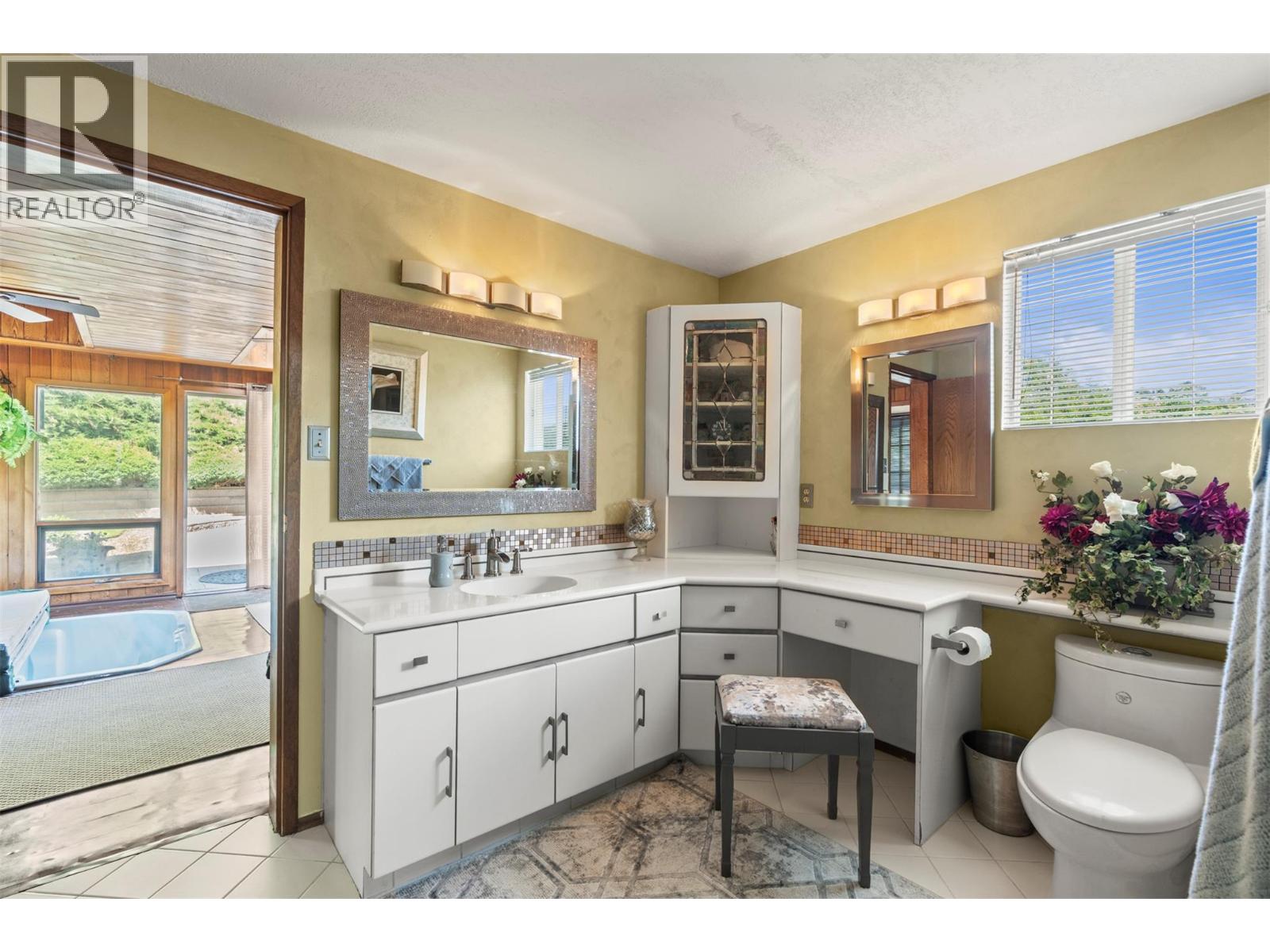 9015 Russet Drive - 45