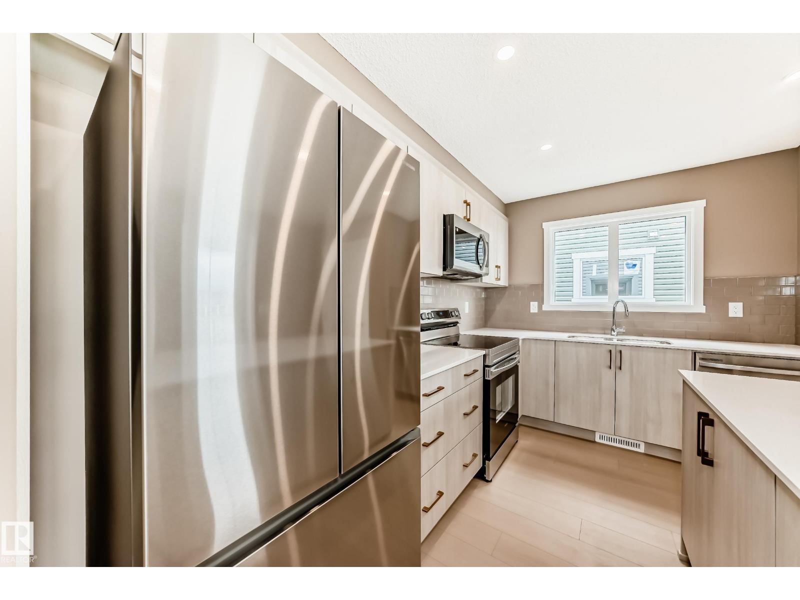 1210 Stoneside RD - 10