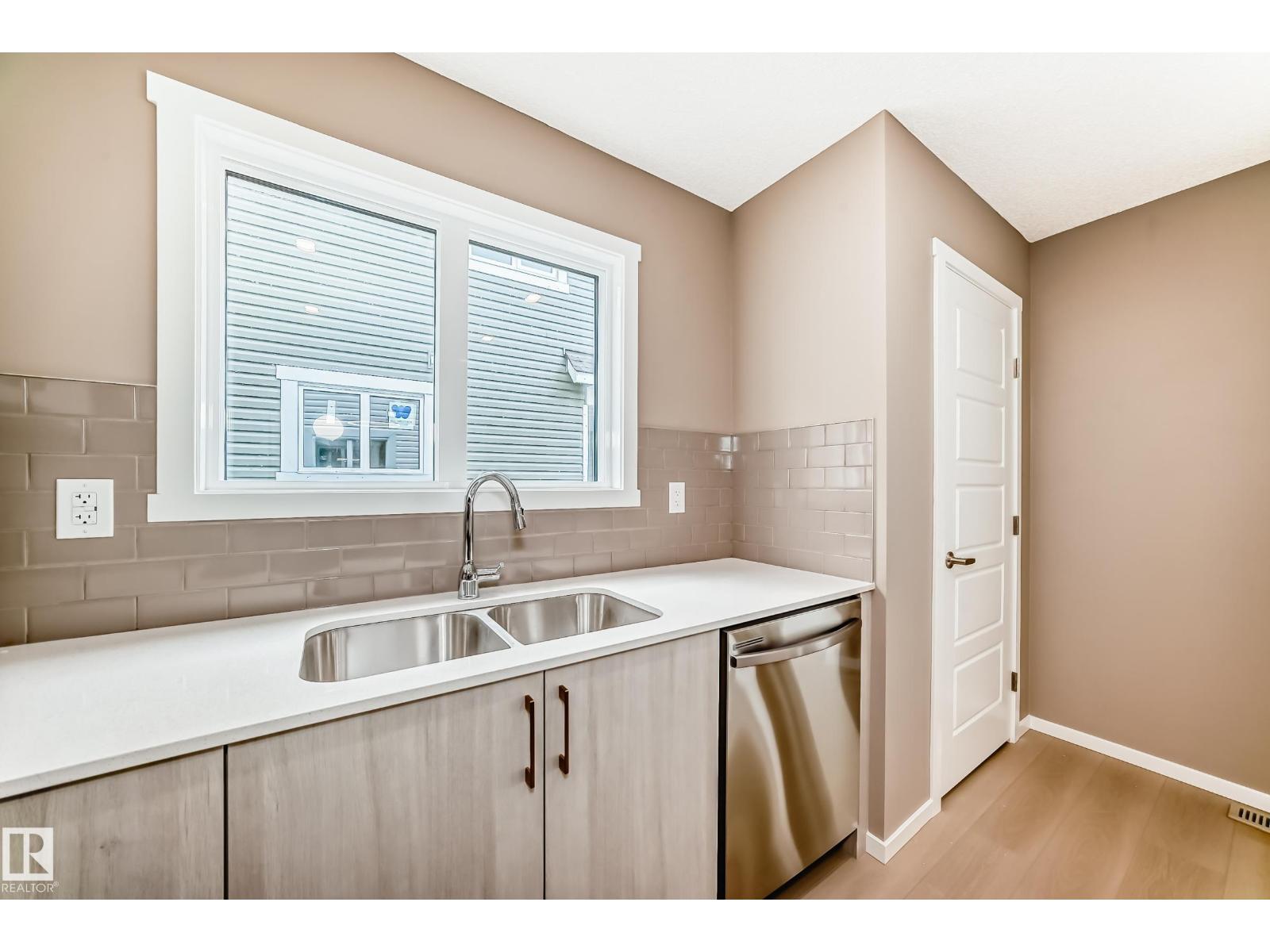 1210 Stoneside RD - 9