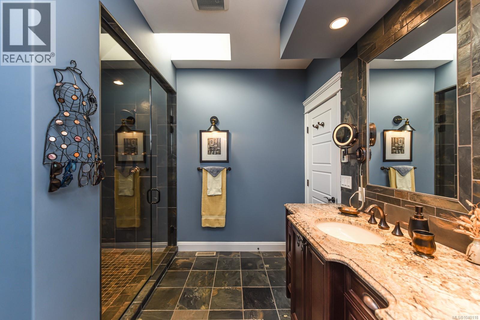 1477 Crown Isle Dr - 39