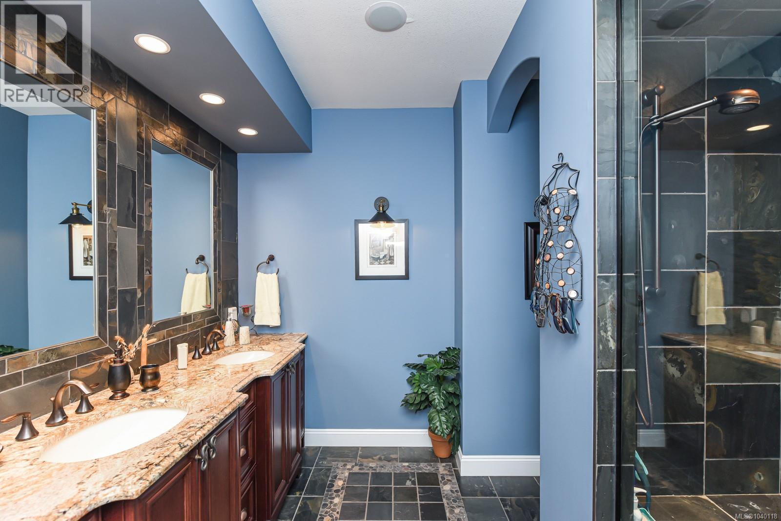 1477 Crown Isle Dr - 41