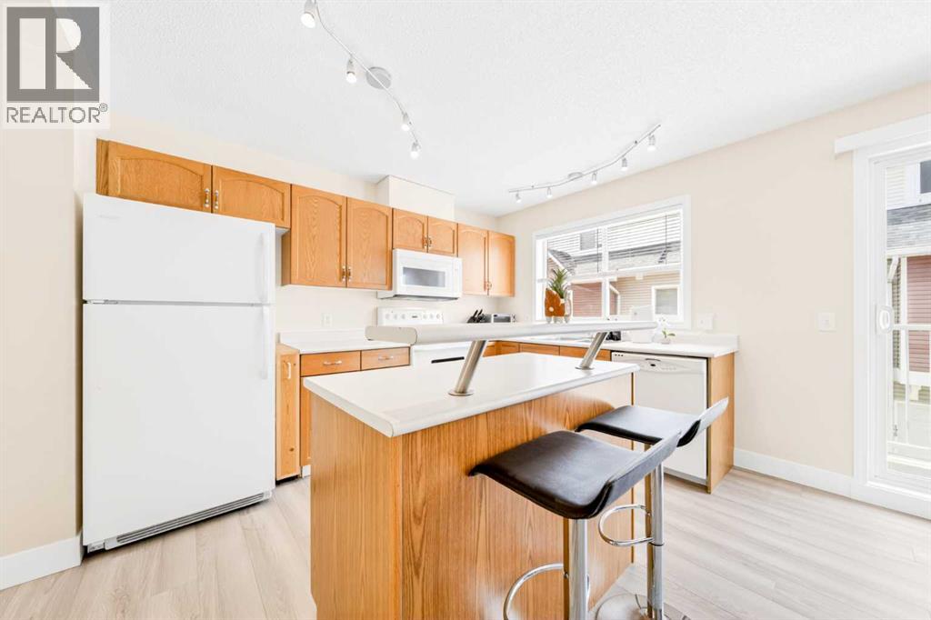 203 McKenzie Towne Gate SE — photo 17