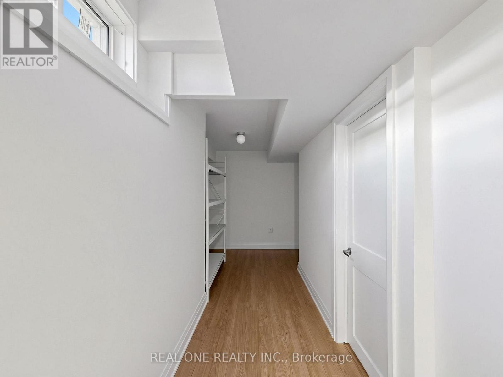 85 CAUSLAND LANE - 44