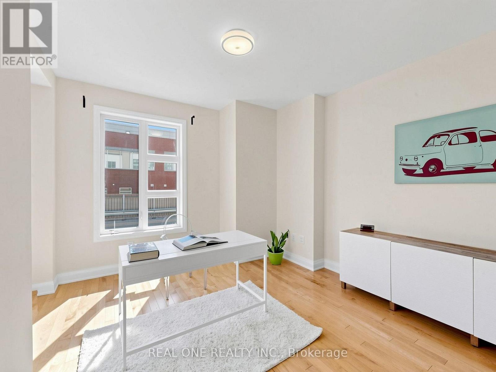85 CAUSLAND LANE - 17
