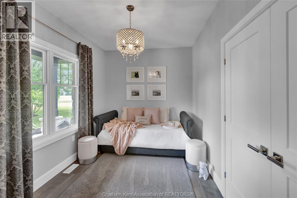 21267 Adams CRESCENT - 15